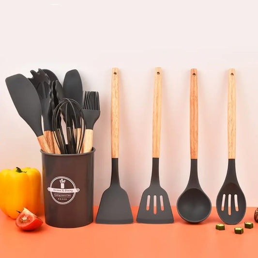 Cheap Style Kitchen Set With Wooden Handle Silicone Cooking Utensils Set for Nonstick Cookware